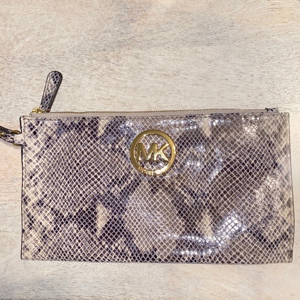 Michael Kors clutch